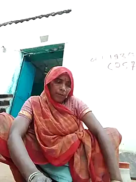 Snapshot of Xx_savita chatting on July 11, 2026, 1:36 pm Xx savita online show from July 11, 2026, 1:36 pm