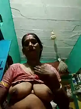 Snapshot of Xx_savita chatting on July 18, 2026, 10:24 pm Xx savita online show from July 18, 2026, 10:24 pm