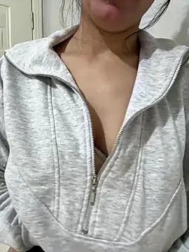 Manolya3434 online show from January 9, 2026, 5:32 am