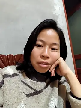 Cat-meow online show from November 30, 2025, 2:37 am