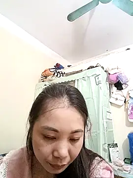 Moon-night222 online show from December 2, 2025, 2:45 pm