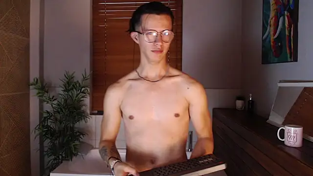 Brandon starkk online show from December 4, 2025, 12:36 pm