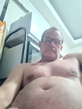 nard53 online show from April 16, 2026, 9:50 pm