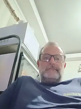 nard53 online show from May 15, 2026, 11:56 pm