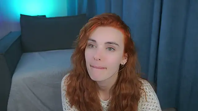 foxy cute4you online show from April 13, 2026, 6:57 pm