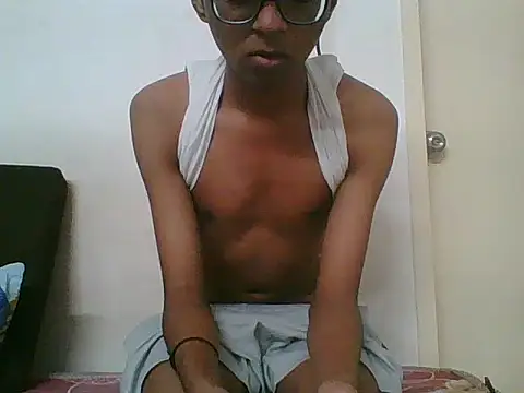 akshr1099 online show from November 28, 2025, 5:15 pm