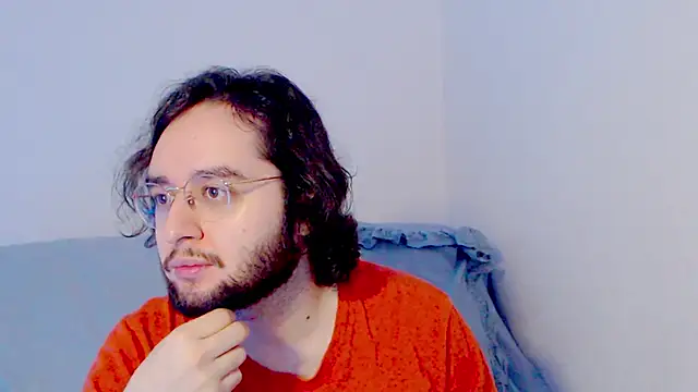 eren jaeger2000 online show from January 7, 2026, 4:37 am