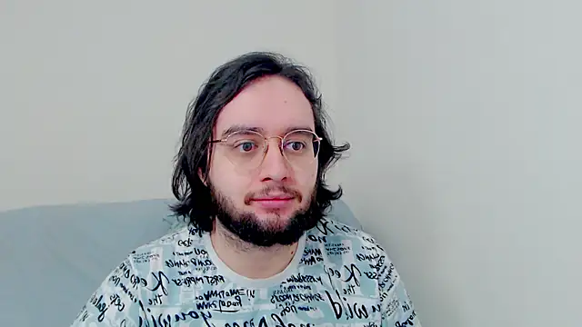 eren jaeger2000 online show from January 17, 2026, 1:54 am