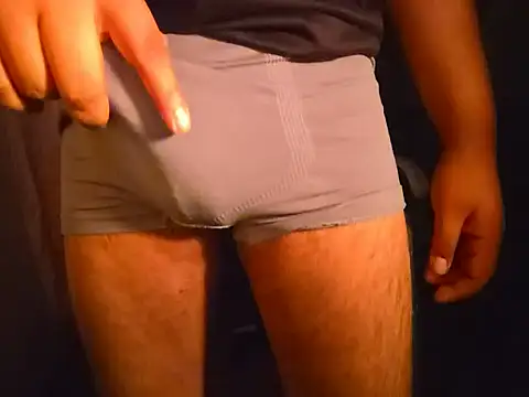 adrian 16 17 online show from January 18, 2026, 1:09 am