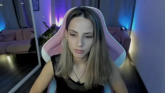 amelia meili online show from December 2, 2025, 12:54 pm