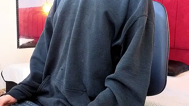 Snapshot of James_Adams_01 chatting on February 3, 2026, 1:27 pm James Adams 01 online show from February 3, 2026, 1:27 pm