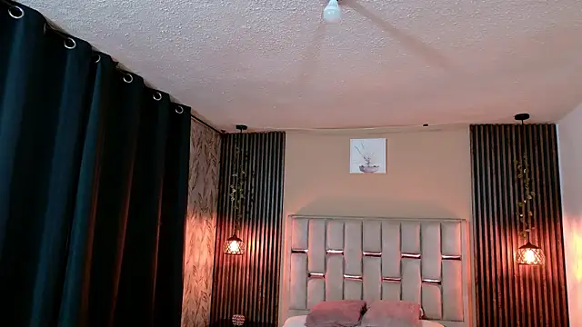 Snapshot of James_Adams_01 chatting on February 13, 2026, 1:07 pm James Adams 01 online show from February 13, 2026, 1:07 pm