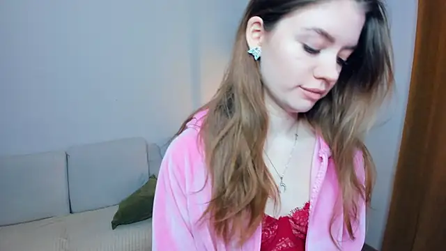 Snapshot of AngelesBenitz chatting on February 10, 2026, 9:13 am AngelesBenitz online show from February 10, 2026, 9:13 am