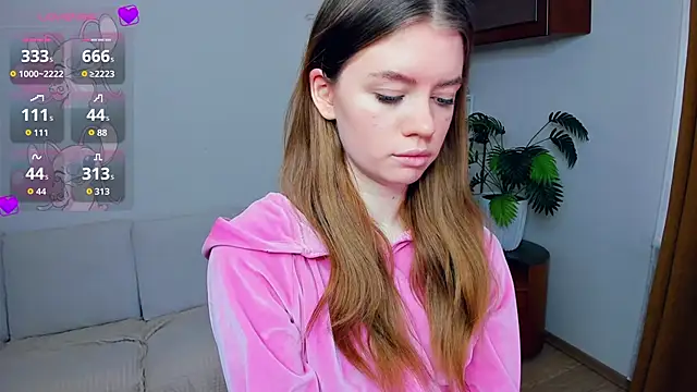 Snapshot of AngelesBenitz chatting on February 11, 2026, 7:57 am AngelesBenitz online show from February 11, 2026, 7:57 am