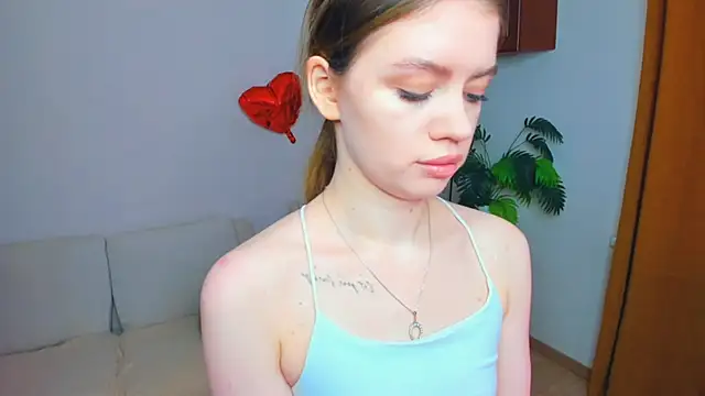 Snapshot of AngelesBenitz chatting on February 25, 2026, 6:12 am AngelesBenitz online show from February 25, 2026, 6:12 am