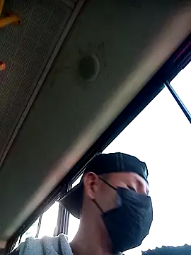 juunioreest online show from November 27, 2025, 10:01 pm