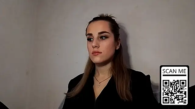 HotMusex online show from March 4, 2026, 2:12 pm