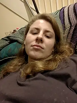 hotwetvix online show from December 23, 2025, 5:27 am