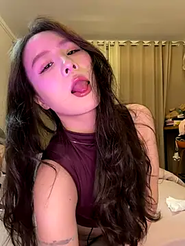 pupu  online show from December 19, 2025, 2:35 pm