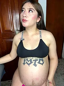 abiiegaill2 online show from January 13, 2026, 7:08 pm