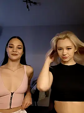 Snapshot of dontrytosearch chatting on November 18, 2025, 12:20 pm dontrytosearch online show from November 18, 2025, 12:20 pm