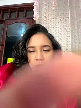 Esmerald 1111 online show from December 20, 2025, 11:39 am