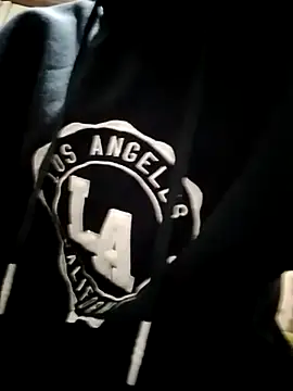 Snapshot of cashmoneysexxx chatting on November 17, 2025, 8:47 pm cashmoneysexxx online show from November 17, 2025, 8:47 pm