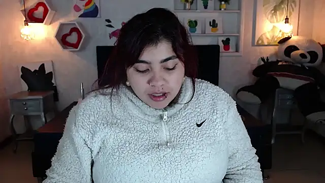 Snapshot of danna_garza chatting on February 19, 2026, 4:25 pm danna garza online show from February 19, 2026, 4:25 pm