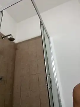 DARG 17 online show from April 9, 2026, 10:26 pm