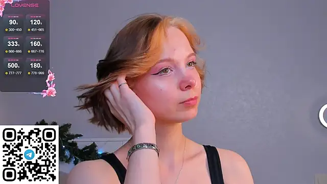 UmbraVelour online show from January 9, 2026, 2:31 pm