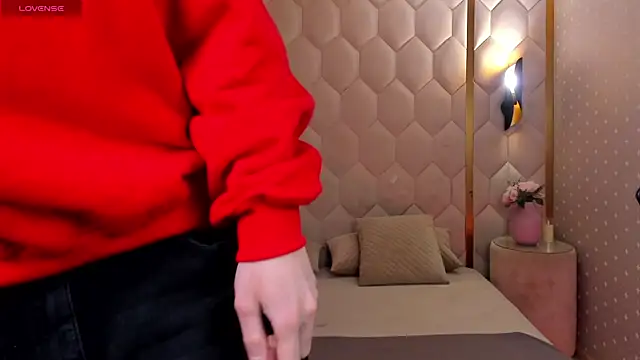 Snapshot of Even_Vrot chatting on November 26, 2025, 7:48 pm Even Vrot online show from November 26, 2025, 7:48 pm