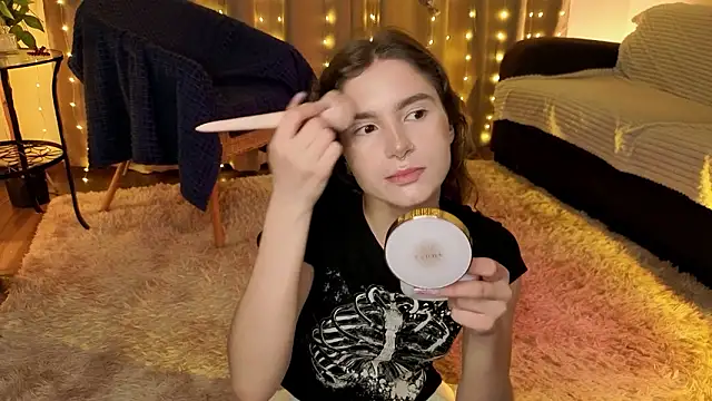 RozanneJordan online show from March 13, 2026, 5:19 pm