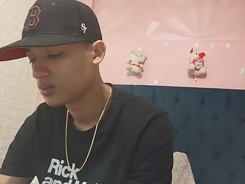 saniasex2025 online show from November 29, 2025, 2:42 pm