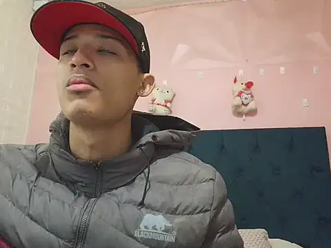 saniasex2025 online show from December 2, 2025, 1:17 pm