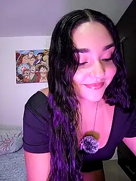 Tinablakee  online show from November 21, 2025, 3:27 am