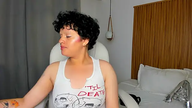 Alaska deluxe online show from January 19, 2026, 1:09 am