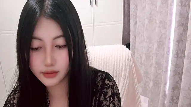 XIAOFENG-2025 online show from June 17, 2026, 4:48 am
