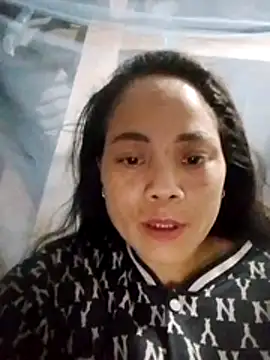 bela-hayes online show from December 1, 2025, 2:33 pm