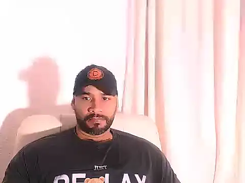 musclehetero online show from February 20, 2026, 8:16 am