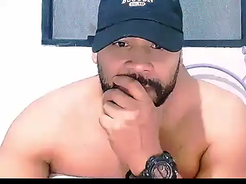 musclehetero online show from March 3, 2026, 6:52 am