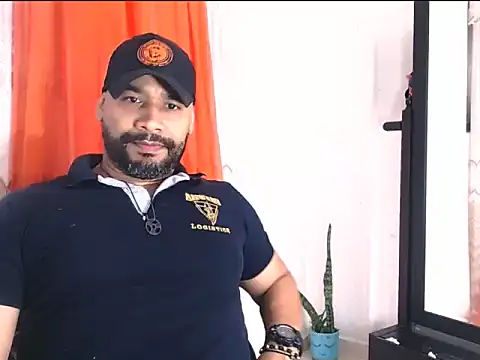 musclehetero online show from May 29, 2026, 5:44 pm
