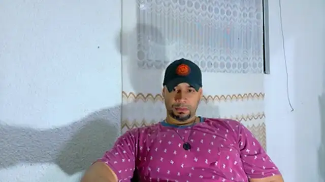 musclehetero online show from July 7, 2026, 1:41 am