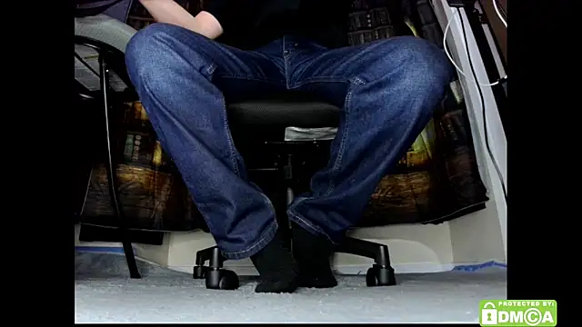 justshutupandwatch online show from February 3, 2026, 8:36 pm