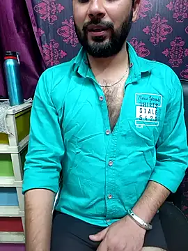 Cute Lucky online show from February 7, 2026, 10:52 am