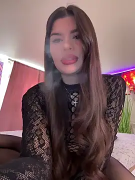 Snapshot of -MaybeBaby- chatting on May 7, 2026, 6:41 am -MaybeBaby- online show from May 7, 2026, 6:41 am