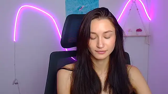 Stella XO online show from July 8, 2026, 5:56 am