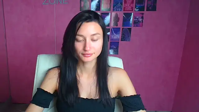 Stella XO online show from August 3, 2026, 5:50 am