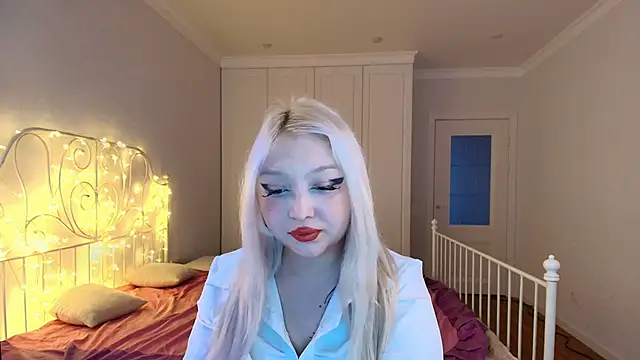 angelicaya online show from November 28, 2025, 3:31 am