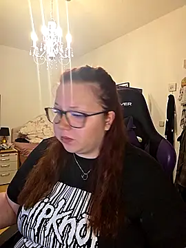 NaughtyNiia online show from December 16, 2025, 5:40 pm