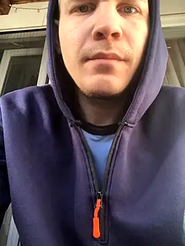 Spielzeugtwink online show from December 16, 2025, 11:04 am